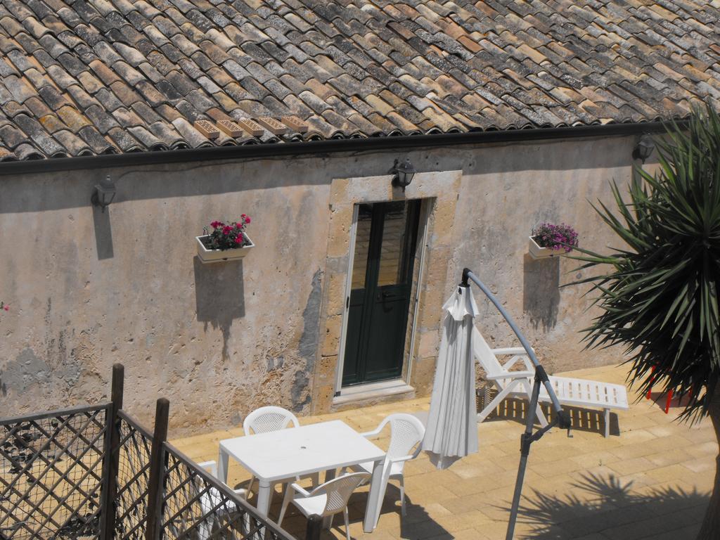 Agriturismoeloropizzuta Lido di Noto Pokój zdjęcie
